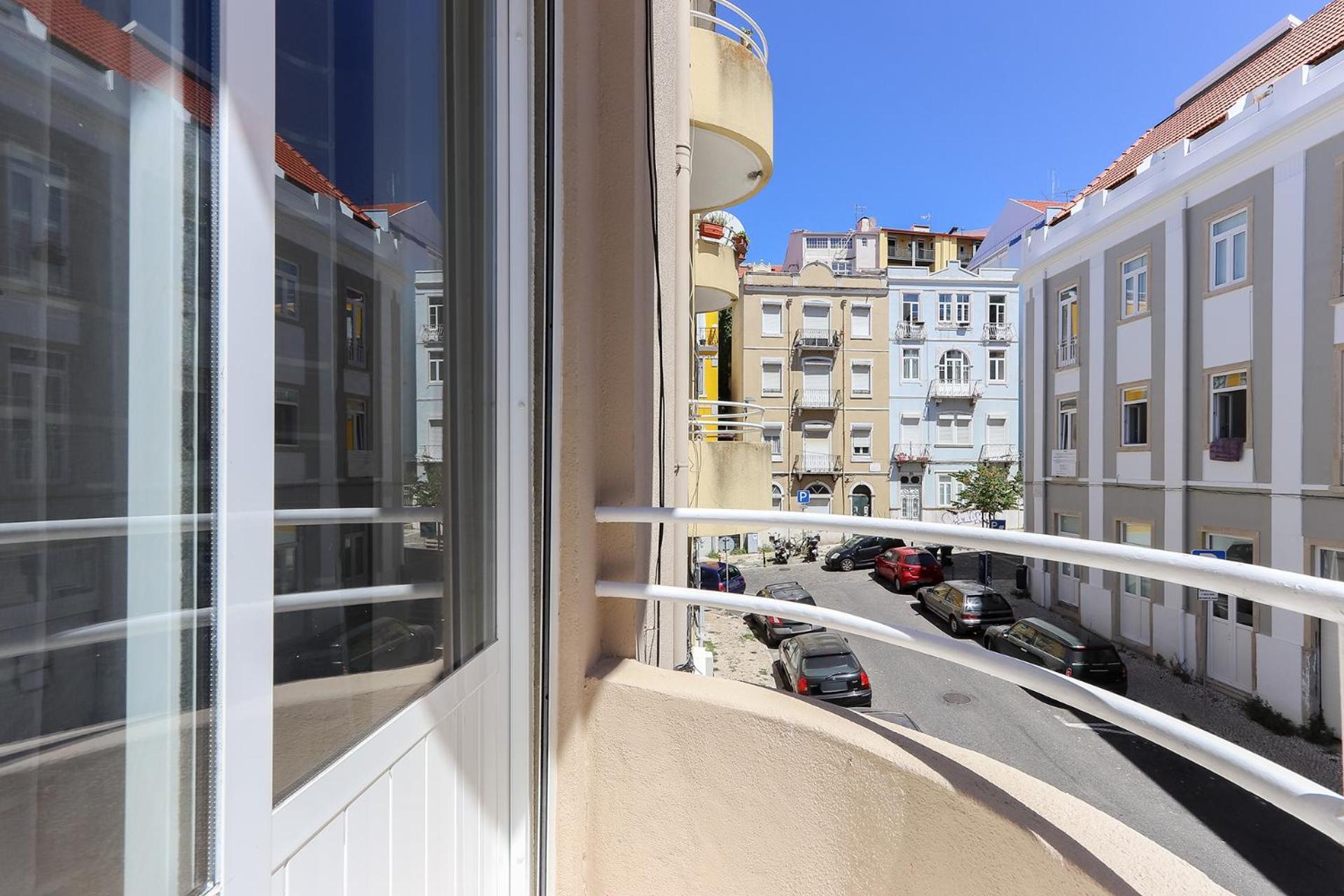 Cozy&Sunny Apartment - Anjos, Lisbon Lisboa Exterior foto